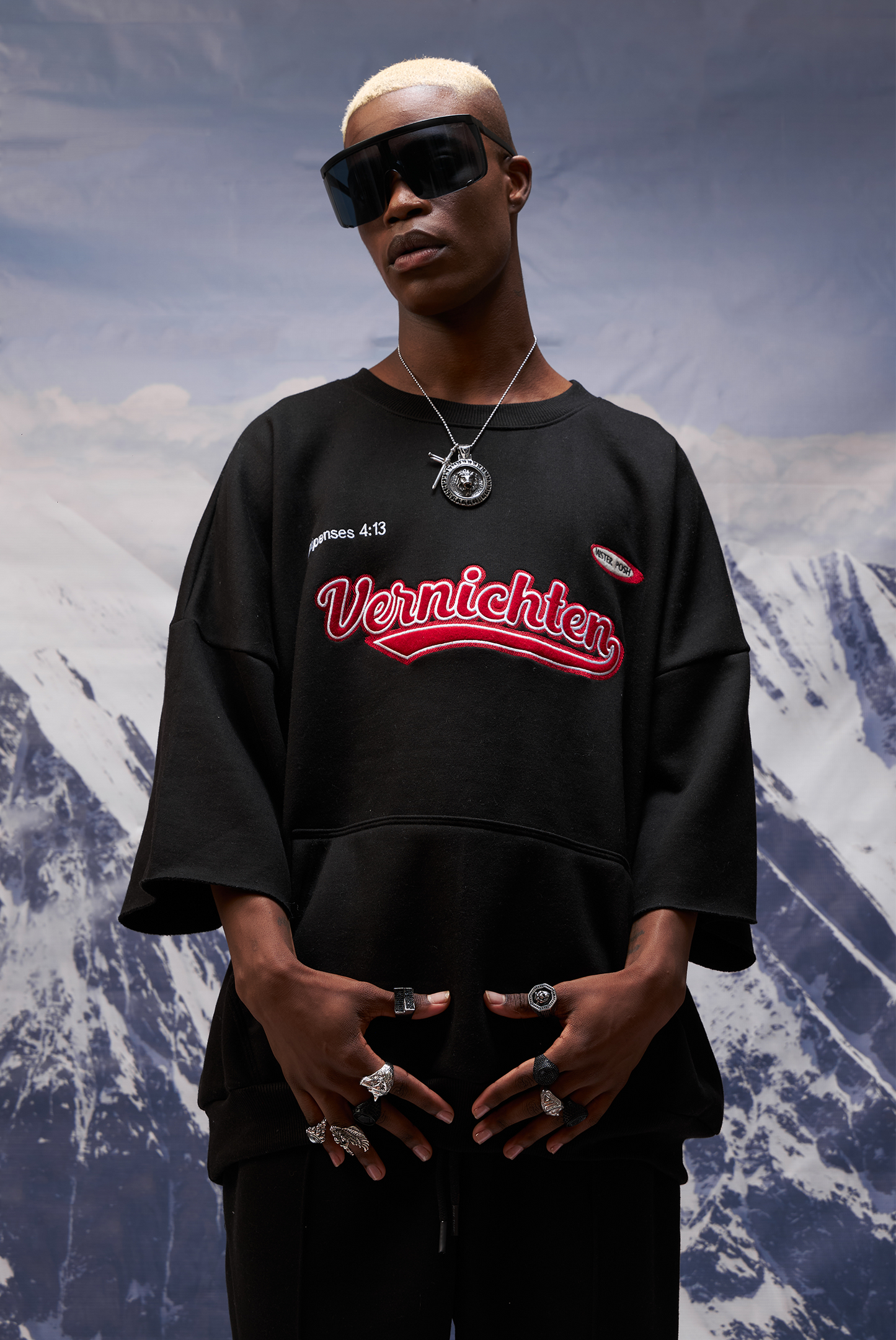 SUDADERA VERNICHTEN BLACK