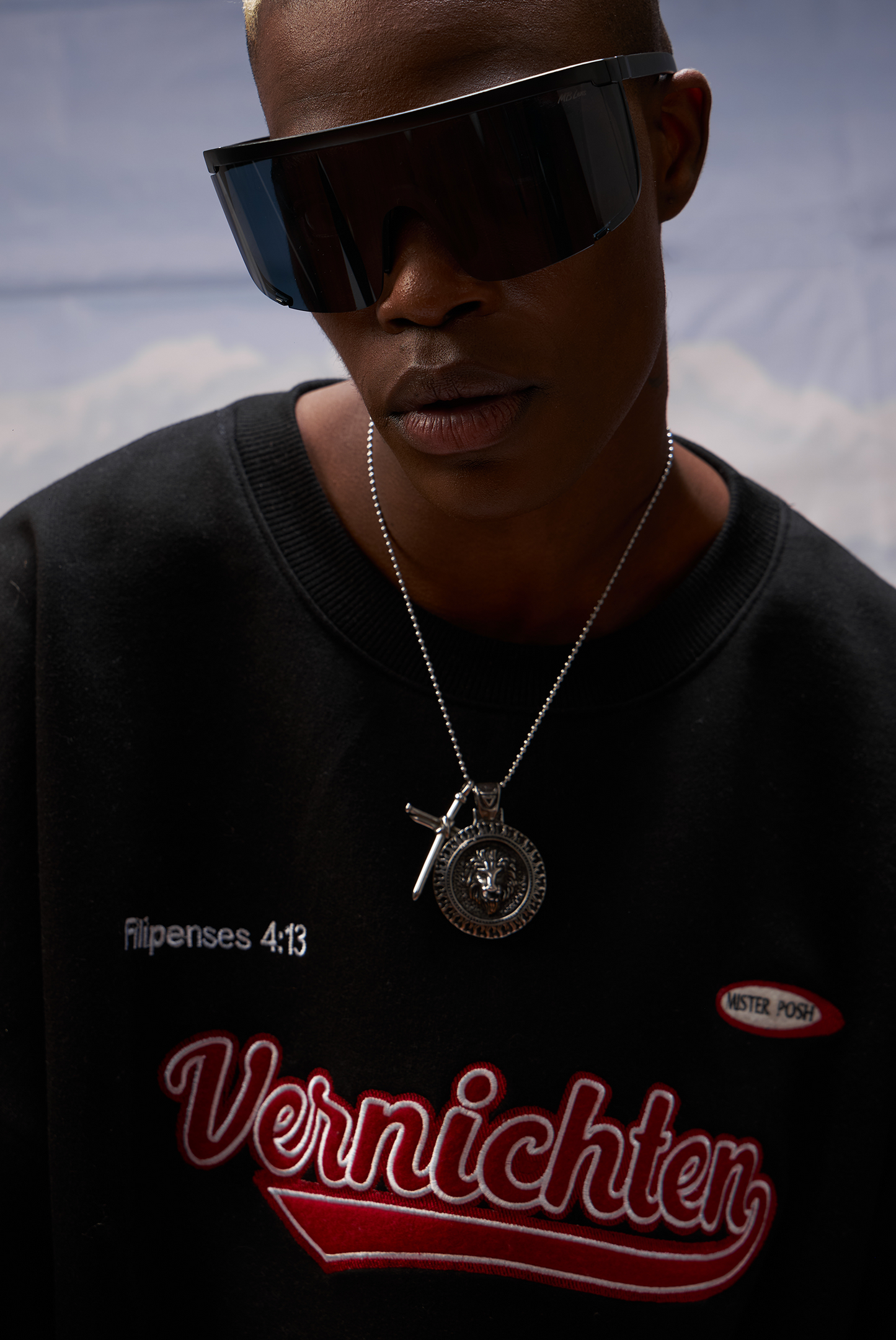 SUDADERA VERNICHTEN BLACK