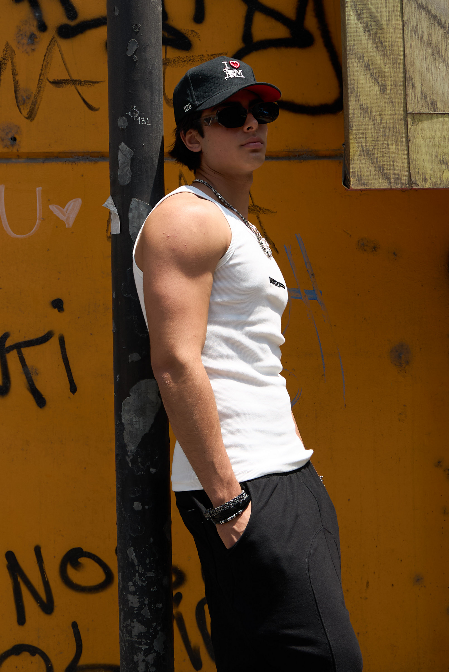 TANK TOP WHITE MISTER P