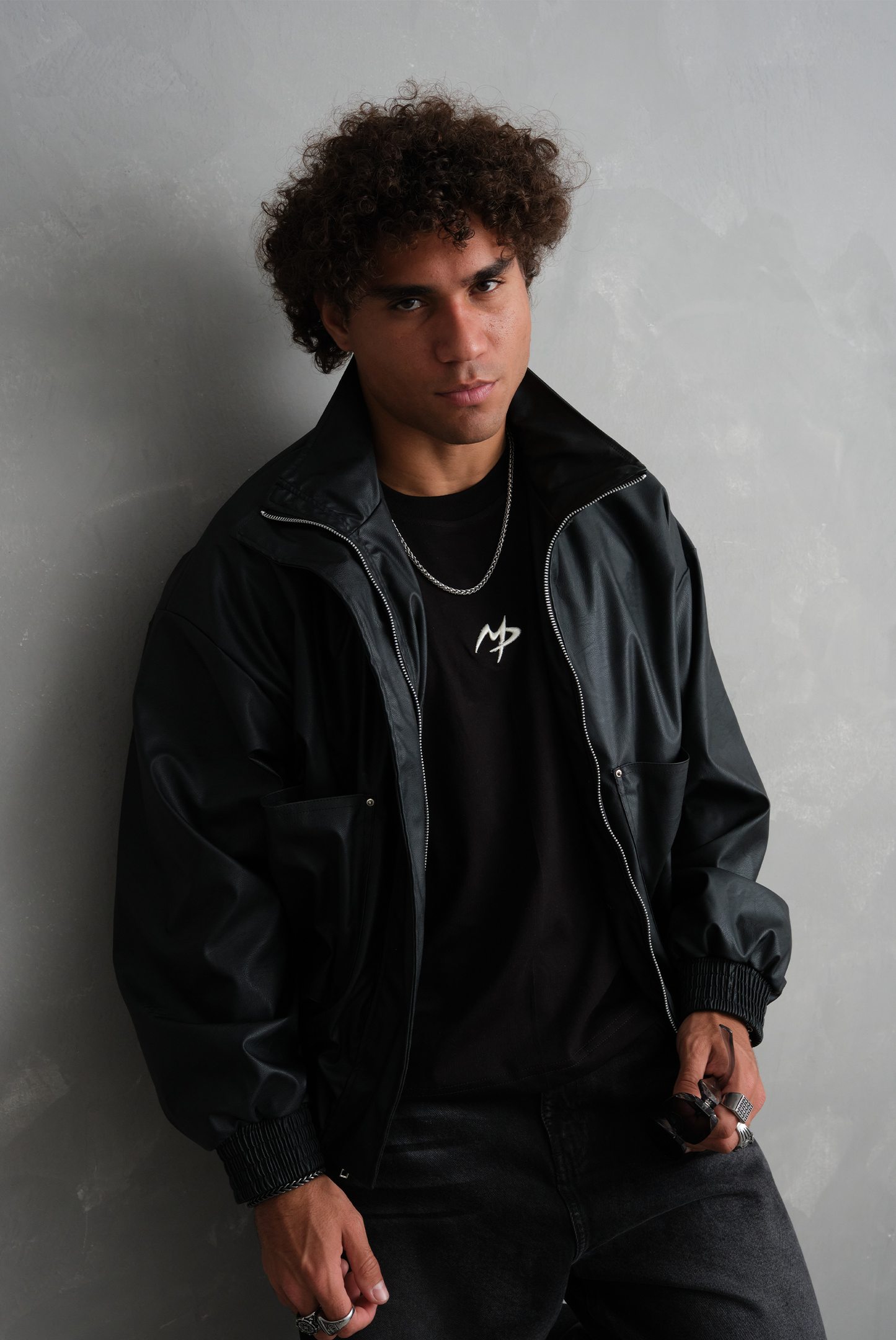 CASACA CUERINA  FILP BLACK
