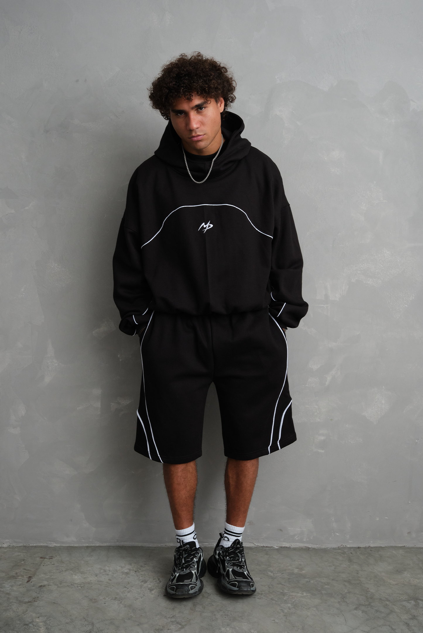 HODDIE ZERO BLACK