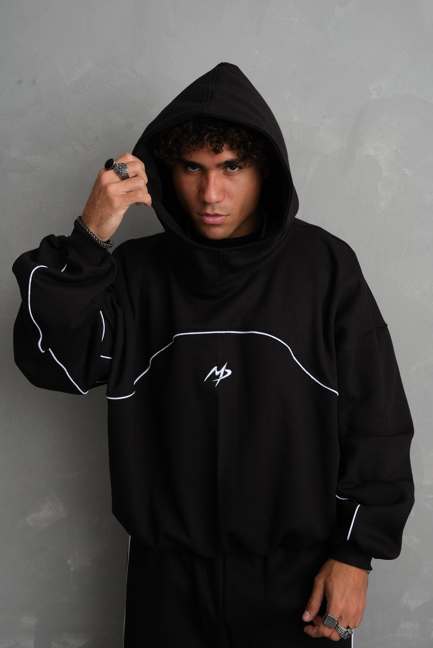 HODDIE ZERO BLACK
