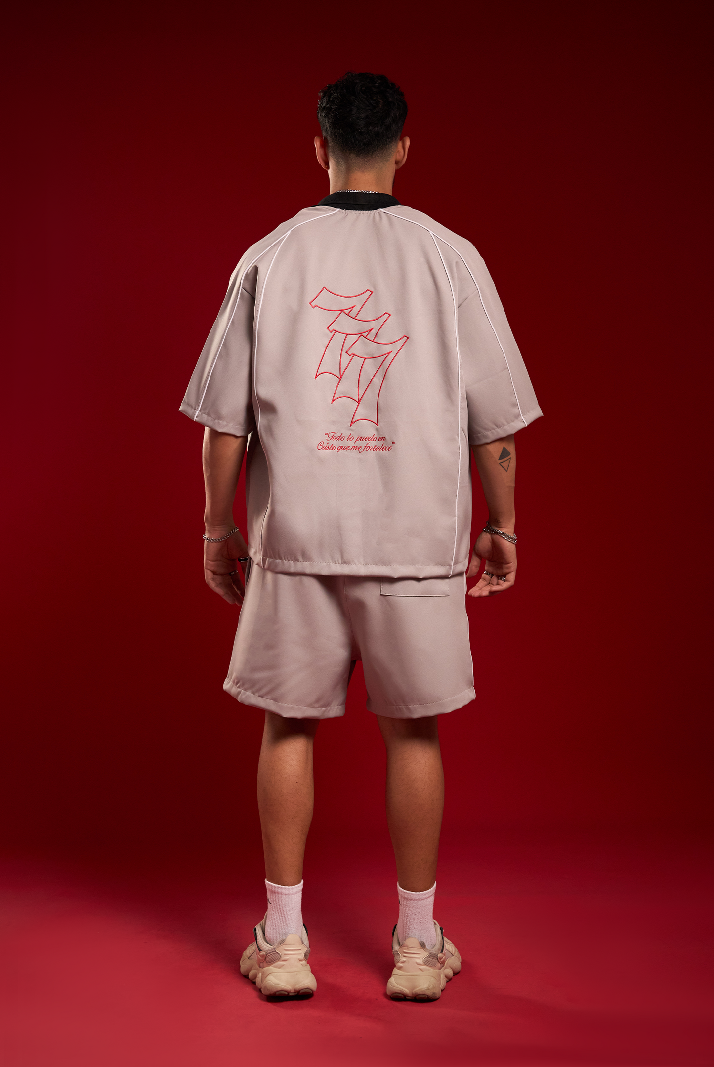 SHORT JEYSA LINEAL GREY