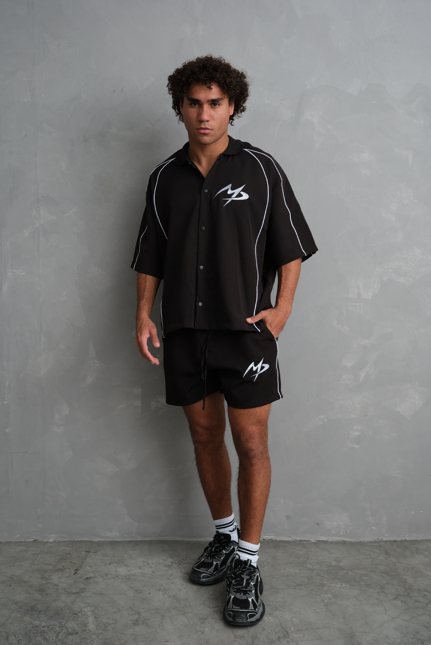 SHORT MP LINEAL BLACK